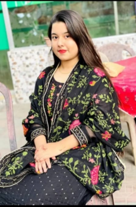 Beautiful Tanker GF Tabasum Showing