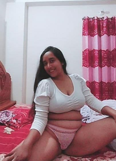 Horny Cheater Tanker GF Doing Everything 14 Clip