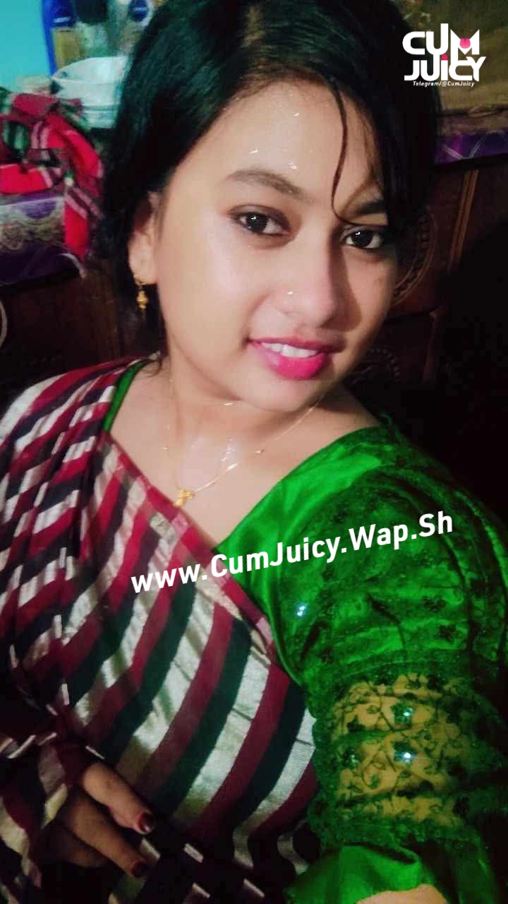 Horny GF Showing And Fingering 6 Clip