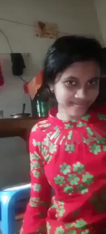 Cute Slim Girl Showing Boobs Update