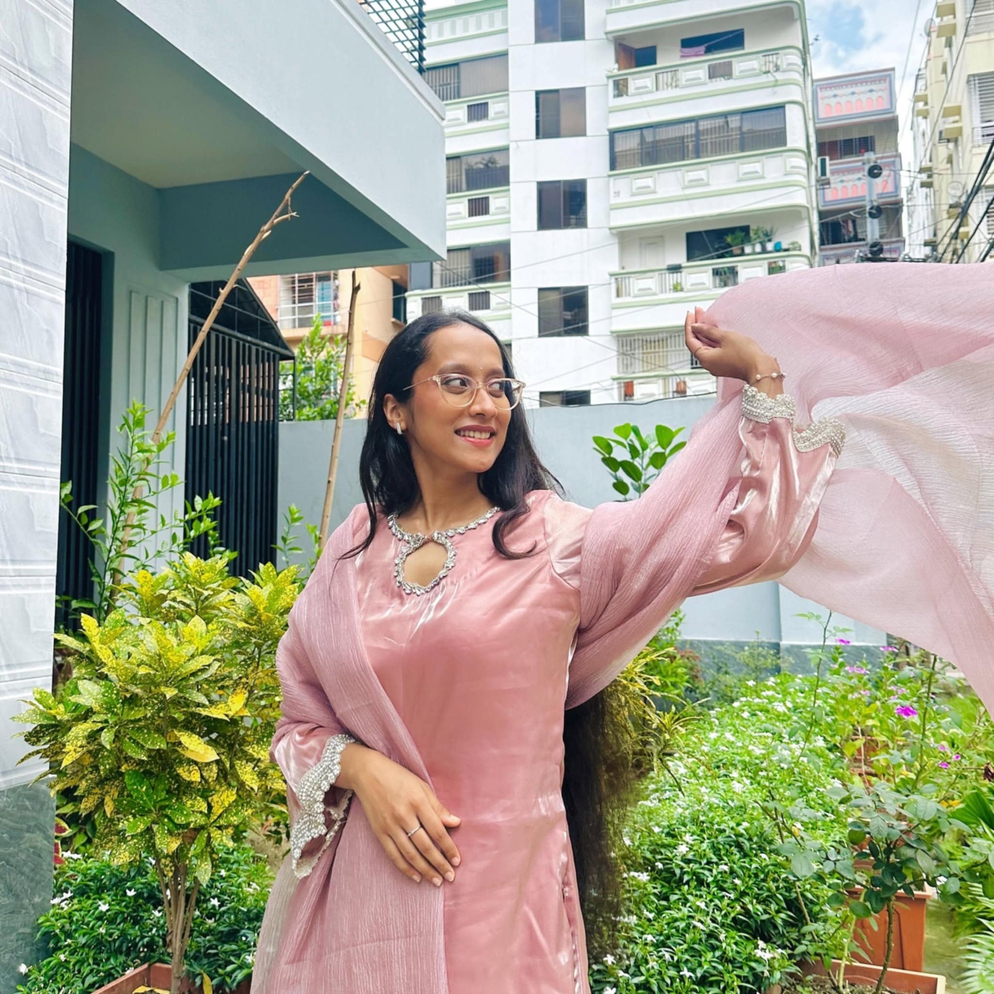 Horny GF Showing Boobs Ass 4 Clip