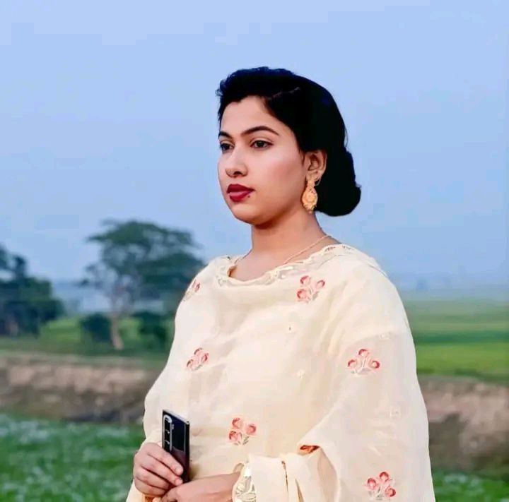 Beautiful Babe Boobs Sucked By Lover