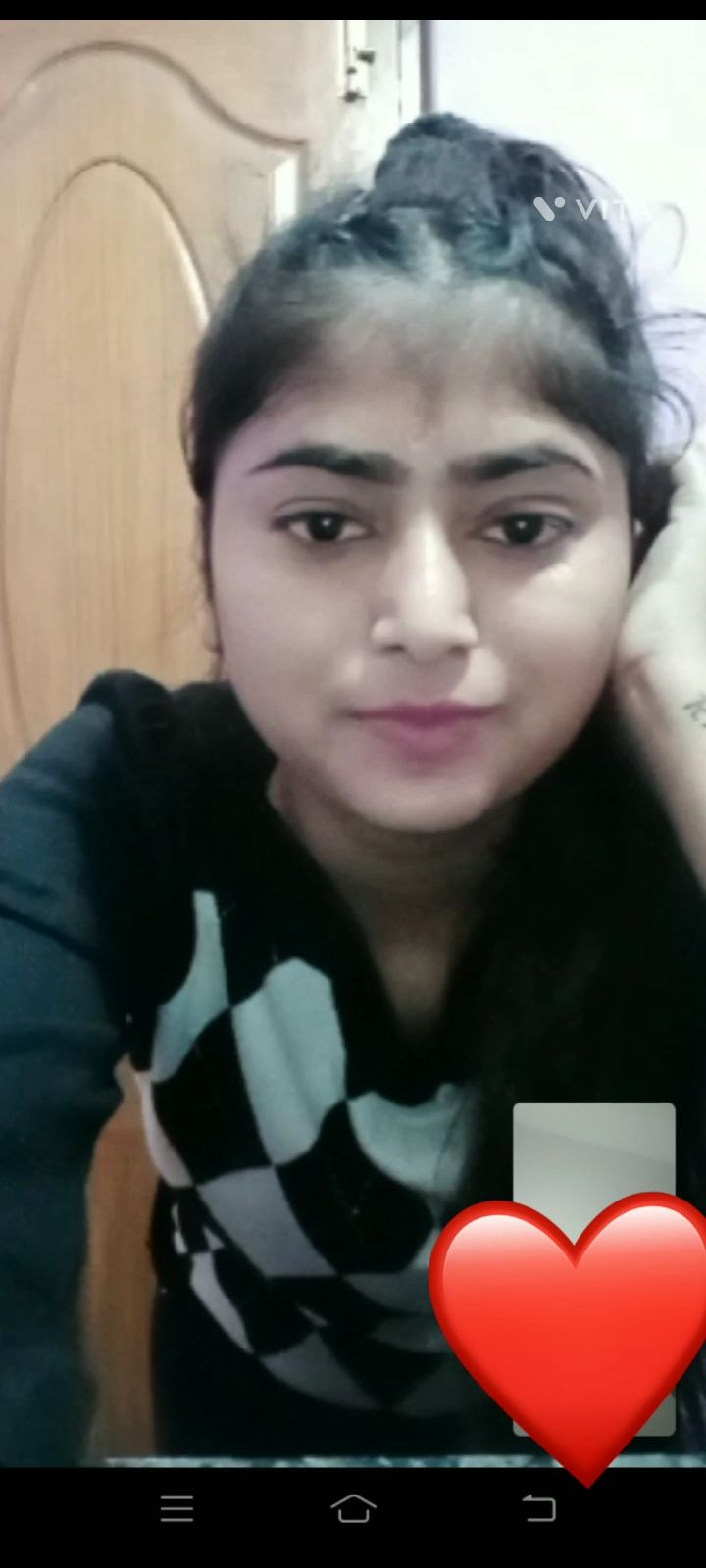 Beautiful Sexy Girl Showing